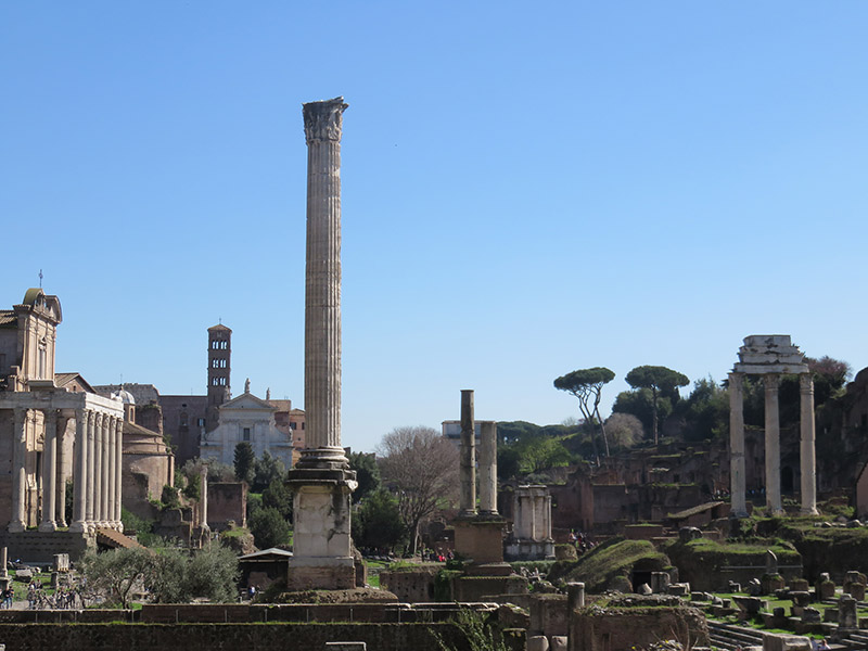 Vestiges des forums de Rome
