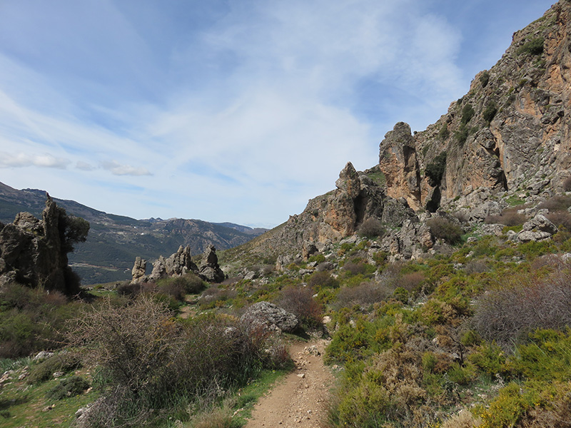 Chemin de randonnée dans la Sierra Nevada en Andalousie