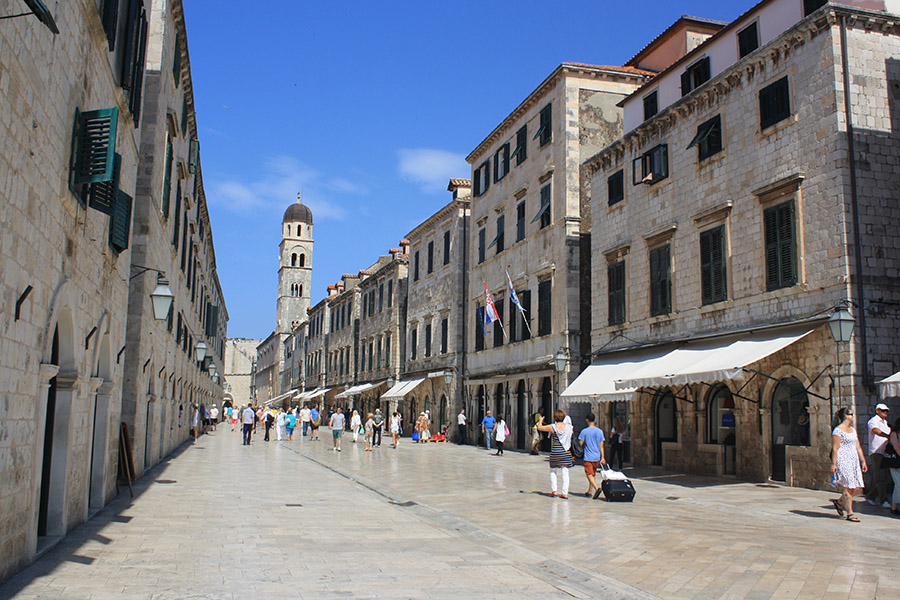 Rue principale, Stradun ou Place de Dubrovnik
