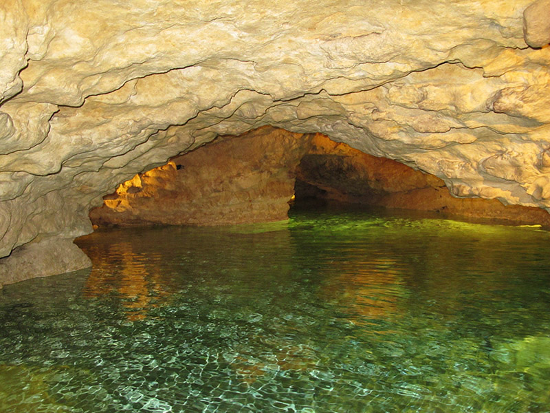 Grottes sous-terraines de Tapolca, près du Lac Balaton