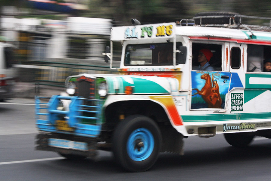 Philippines_Jeepney_Baguio (2).jpg