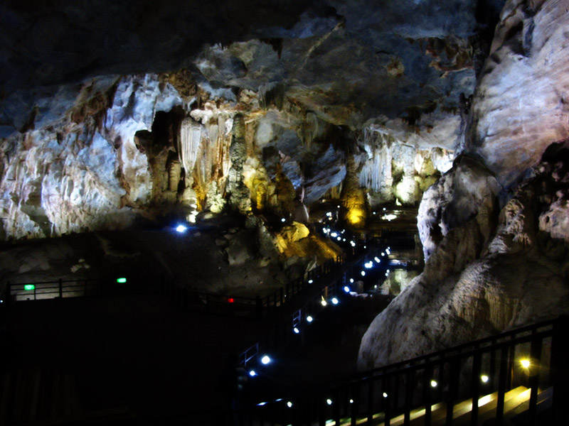 vietnam_paradise_cave (2)