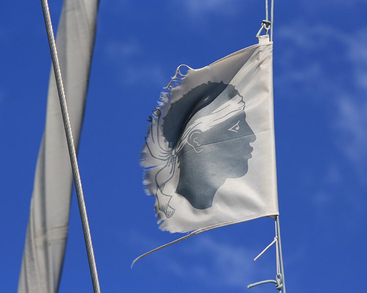 Catamaran en Corse : Lavezzi, Bonifacio, Roccapina