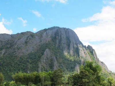 Lire la suite à propos de l’article Vang Vieng ou le paradis des backpackers