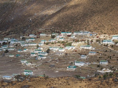 Lire la suite à propos de l’article Trek vers l’Everest : acclimatation à Namche Bazar
